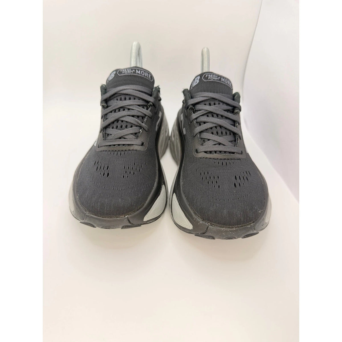 New Balance Fresh Foam X More v5 Womens UK 4 Black Max Cushion Running Shoes — photo 2