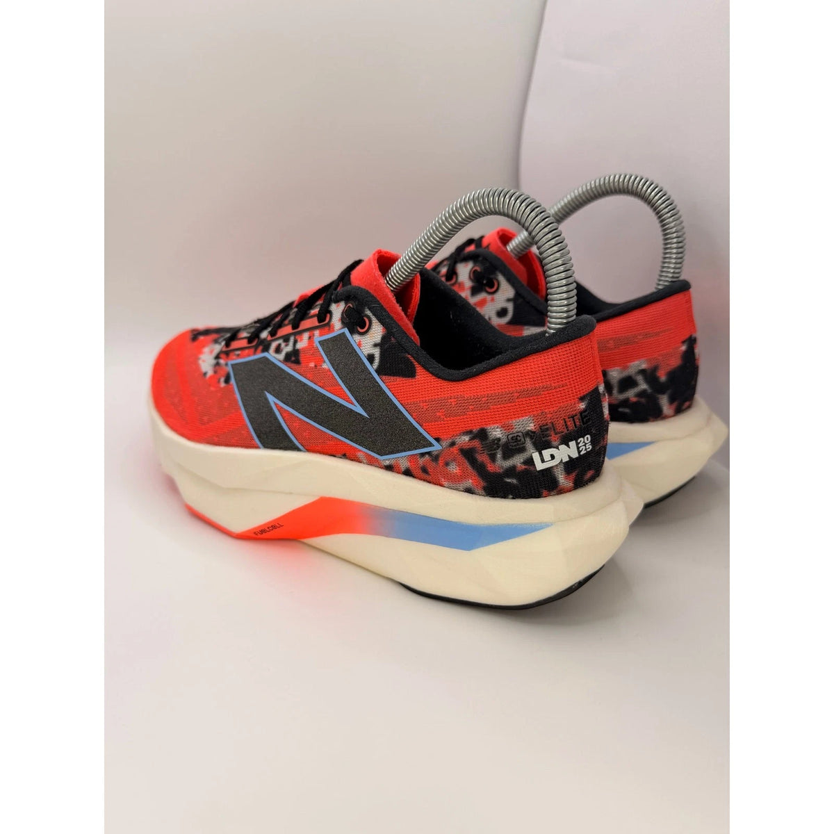 New Balance Rebel FuelCell SuperComp Elite v4 London Marathon 2025 UK 5 — photo 11