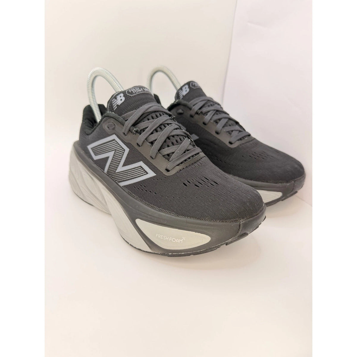 New Balance Fresh Foam X More v5 Womens UK 4 Black Max Cushion Running Shoes — photo 4