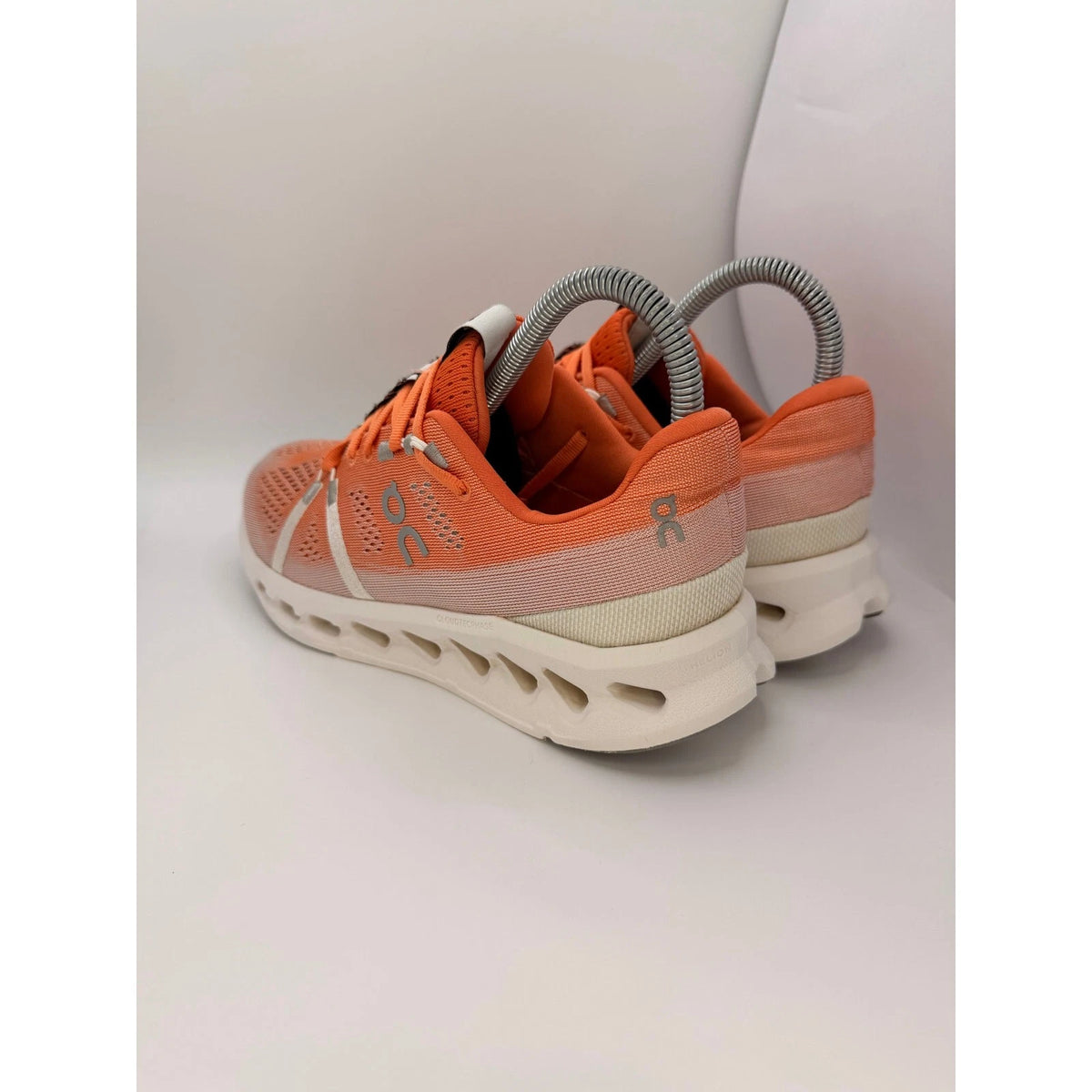 On Cloudsurfer Womens UK 4.5 Neutral Running Shoes Gym Trainers Orange — photo 10