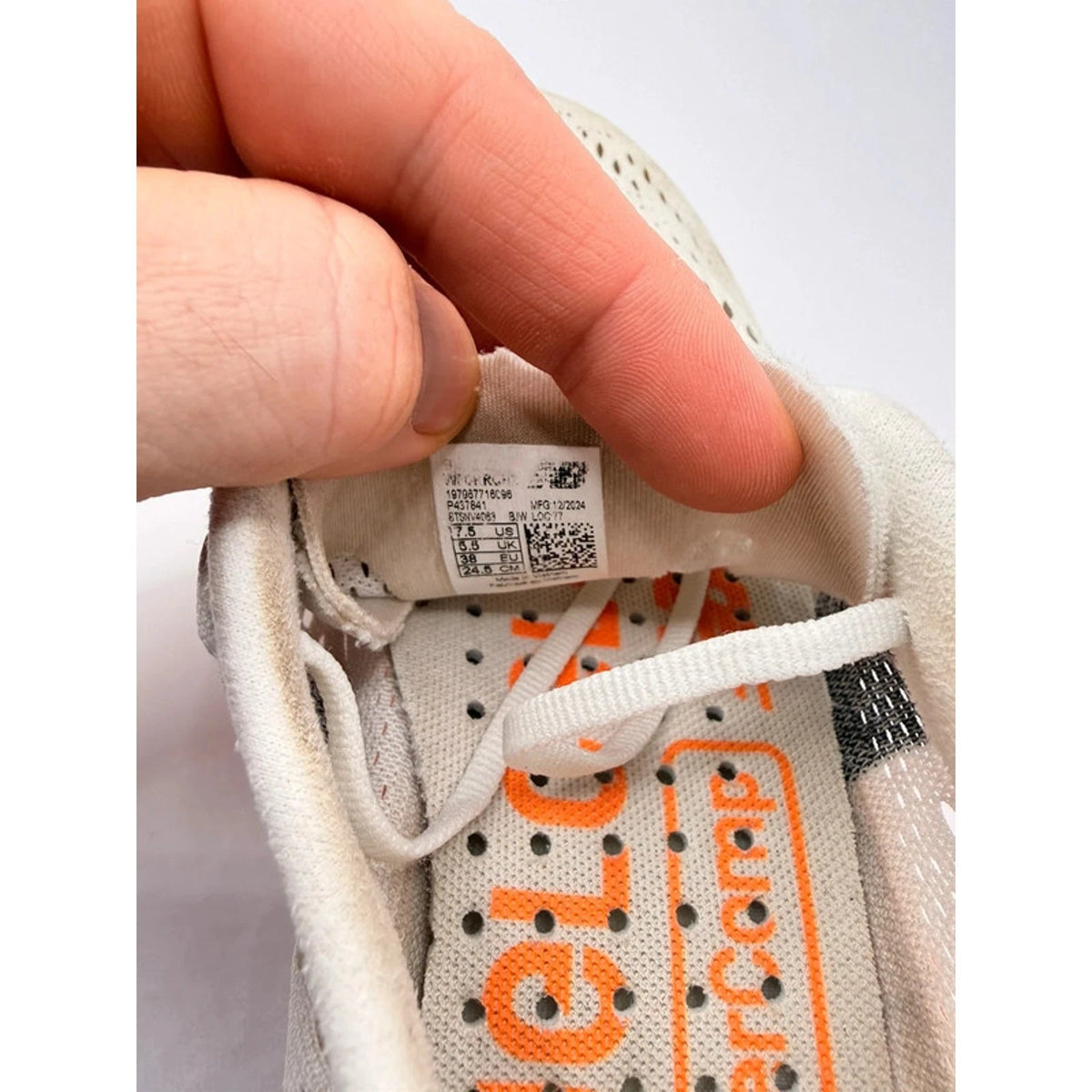 New Balance SuperComp Pacer Elite Carbon Plate Running Shoes UK 5.5 — photo 16