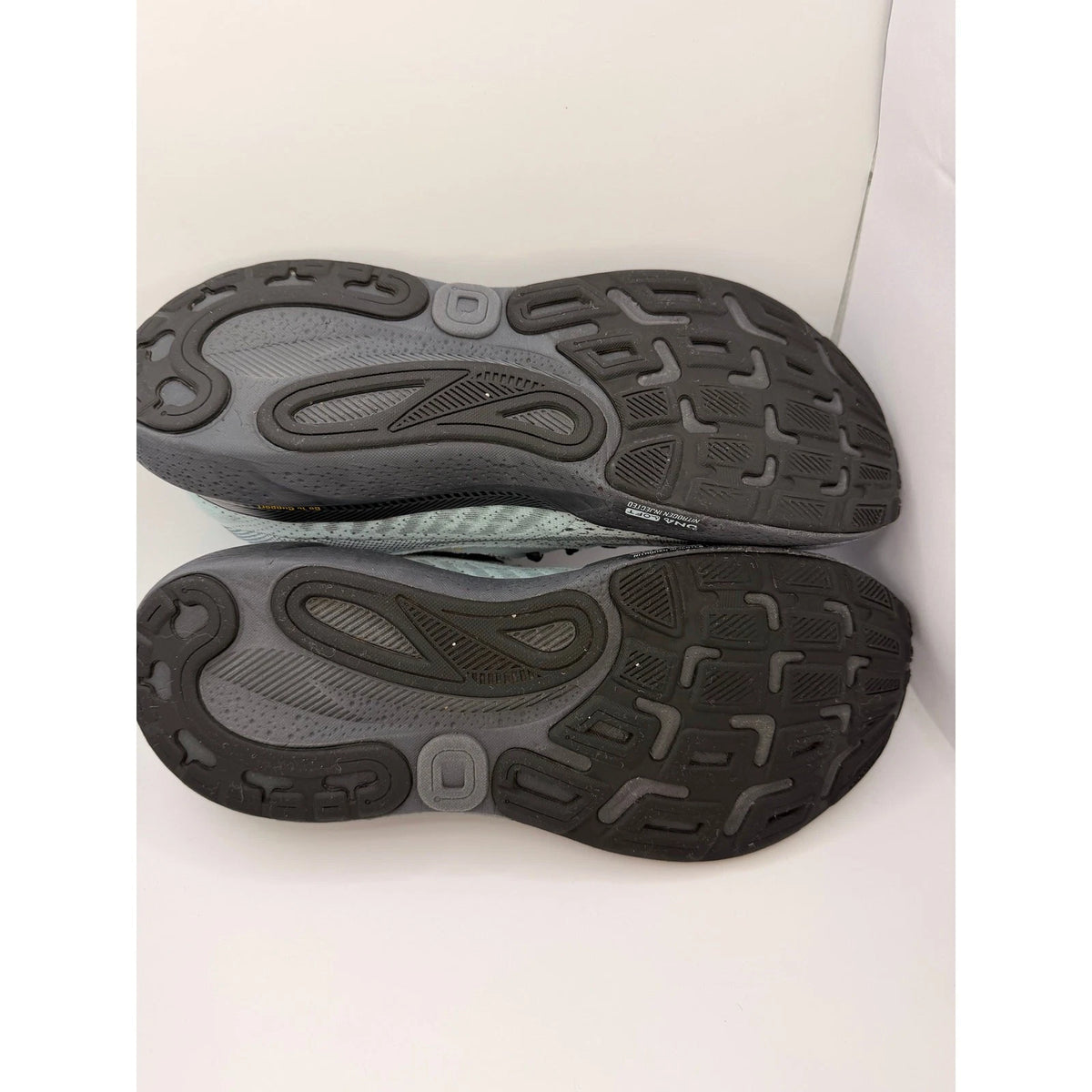 Brooks Adrenaline GTS 24 Mens UK 9 Stability Running Shoes Gym Trainers Grey — photo 8