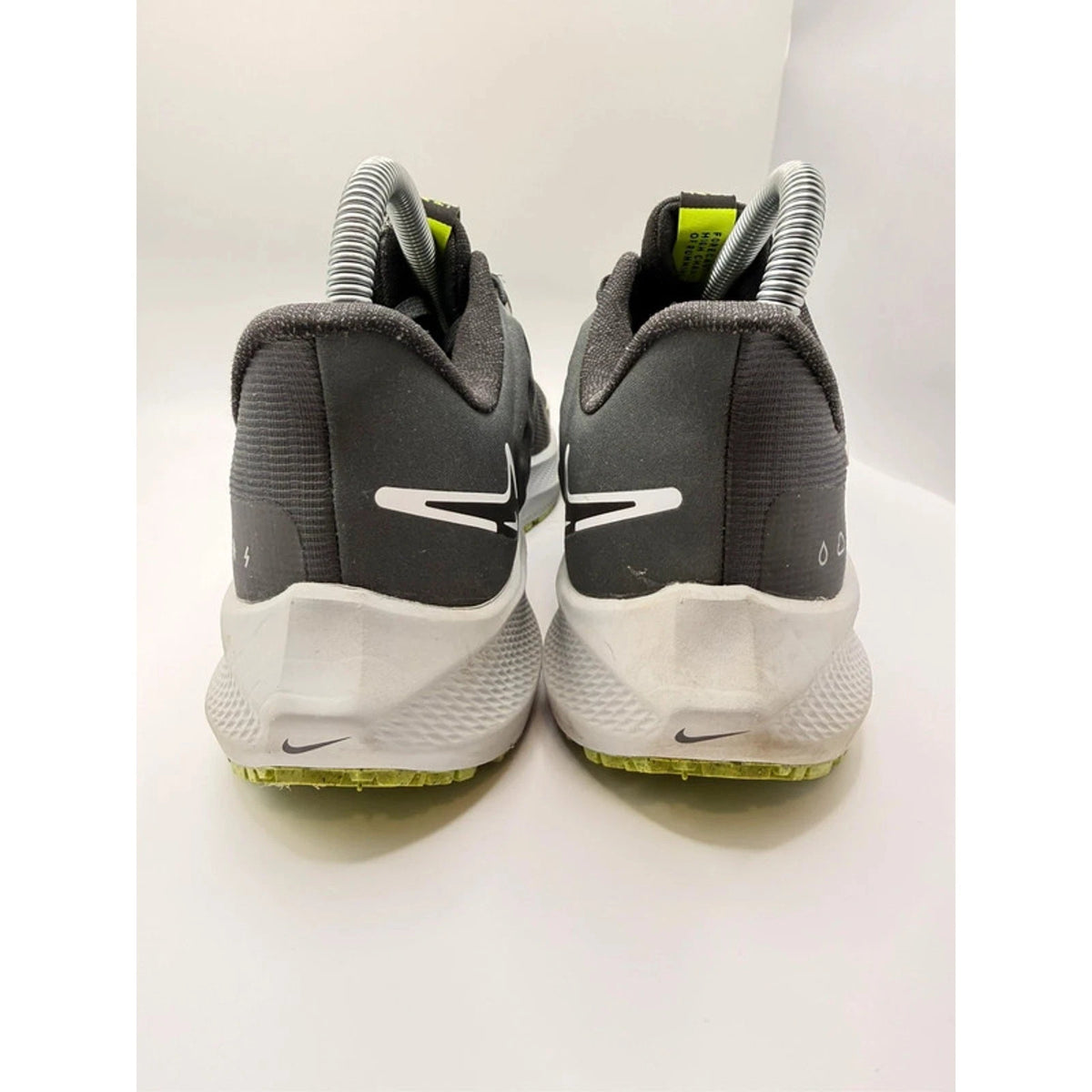 Nike Pegasus 39 Shield Waterproof Running Shoes UK 5.5 Grey Volt — photo 7