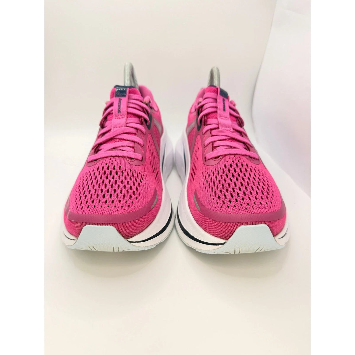 Saucony Guide 18 Womens UK 6 Fuchsia Stability Running Shoes Trainers — photo 2
