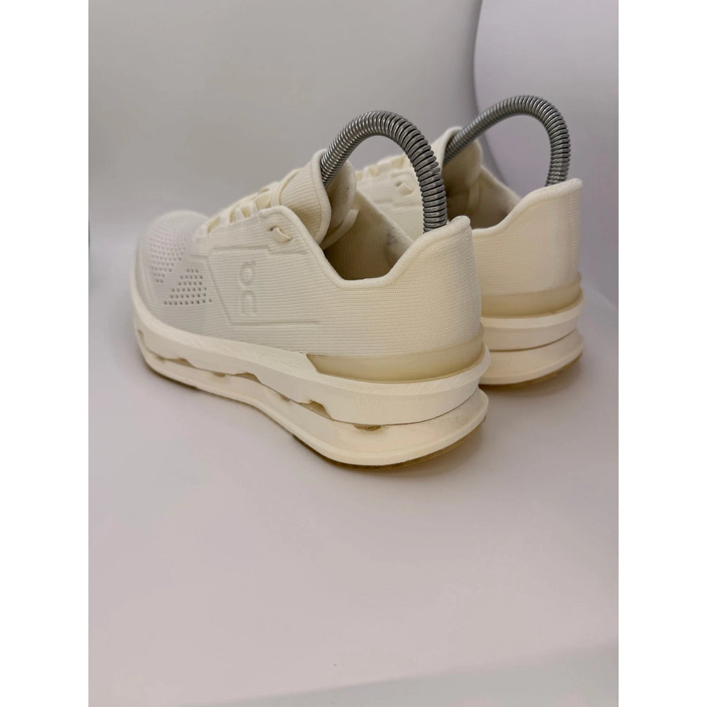 On Running Cloudrise Cyclon Womens UK 5.5 Cream Performance Running Shoes — photo 12