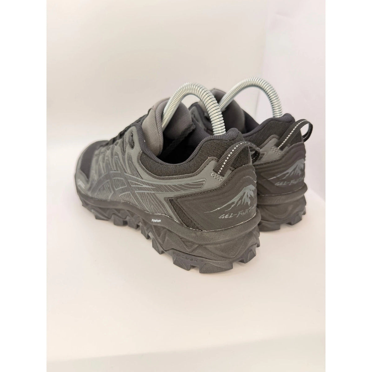 ASICS Gel FujiTrabuco 7 GoreTex Women’s UK 6.5 Trail Running Shoes Grey GTX — photo 8