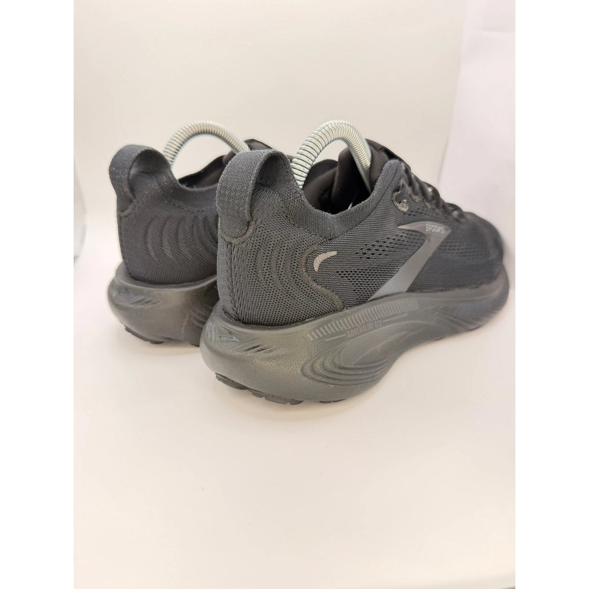 Brooks Adrenaline GTS25 Womens running shoes sz 6.5UK widefit Gym Trainers Black — photo 9