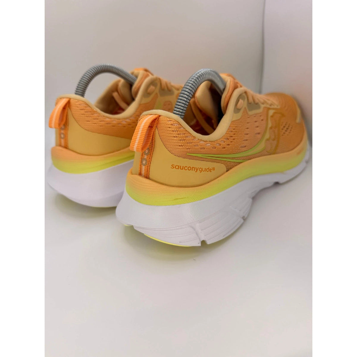 Saucony Guide 18 Womens Stability Running Shoes Size 9 UK Gym Trainers Orange — photo 12