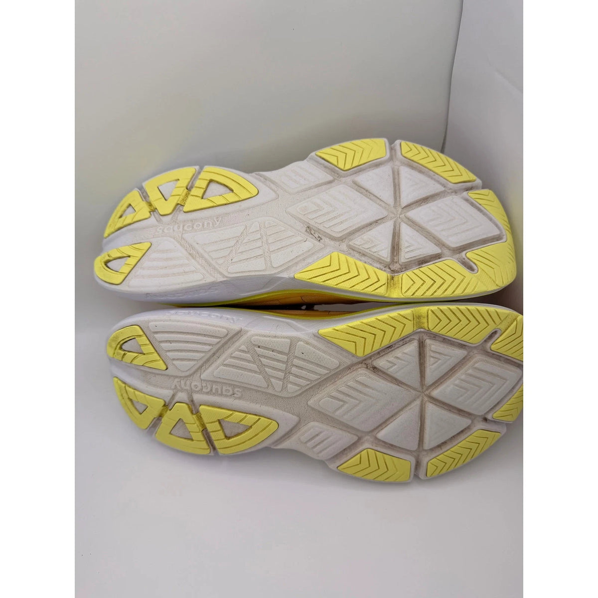 Saucony Guide 18 Womens Stability Running Shoes Size 9 UK Gym Trainers Orange — photo 8