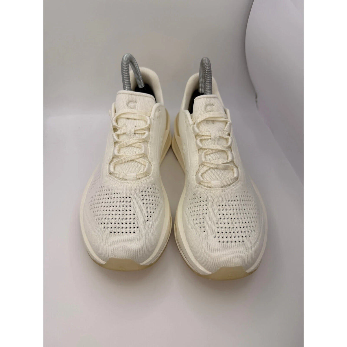 On Running Cloudrise Cyclon Womens UK 5.5 Cream Performance Running Shoes — photo 2
