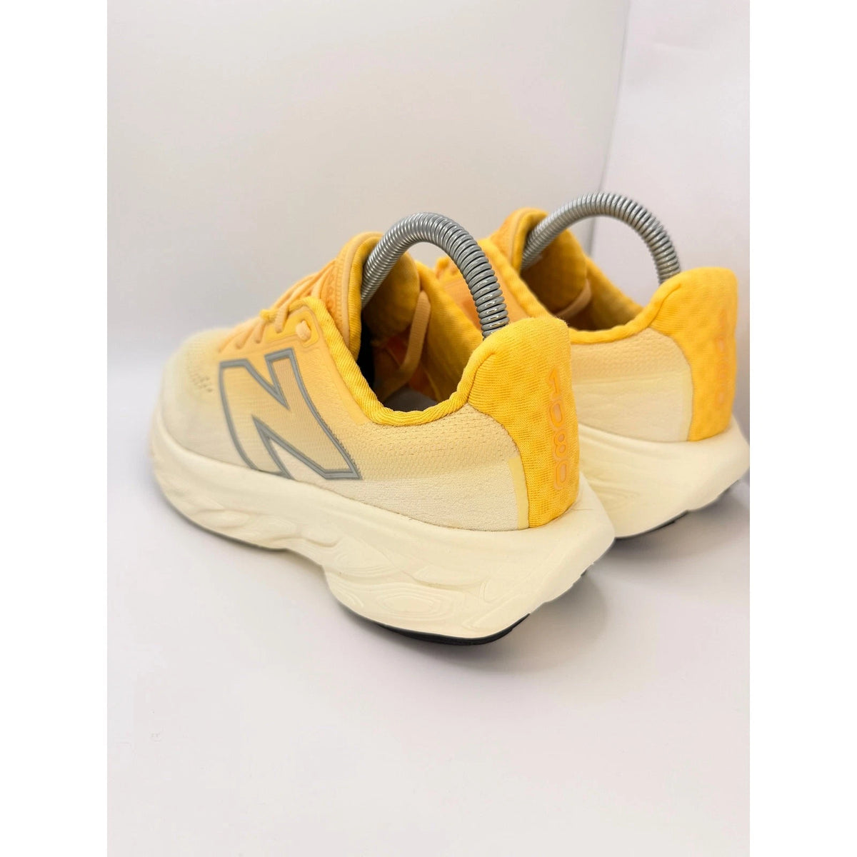 New Balance Fresh Foam X 1080 v14 Womens UK 6.5 Yellow Running Shoes — photo 9