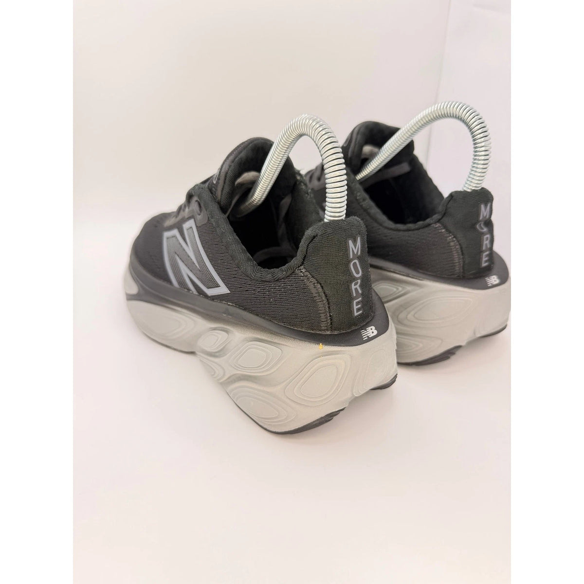 New Balance Fresh Foam X More v5 Womens UK 4 Black Max Cushion Running Shoes — photo 8