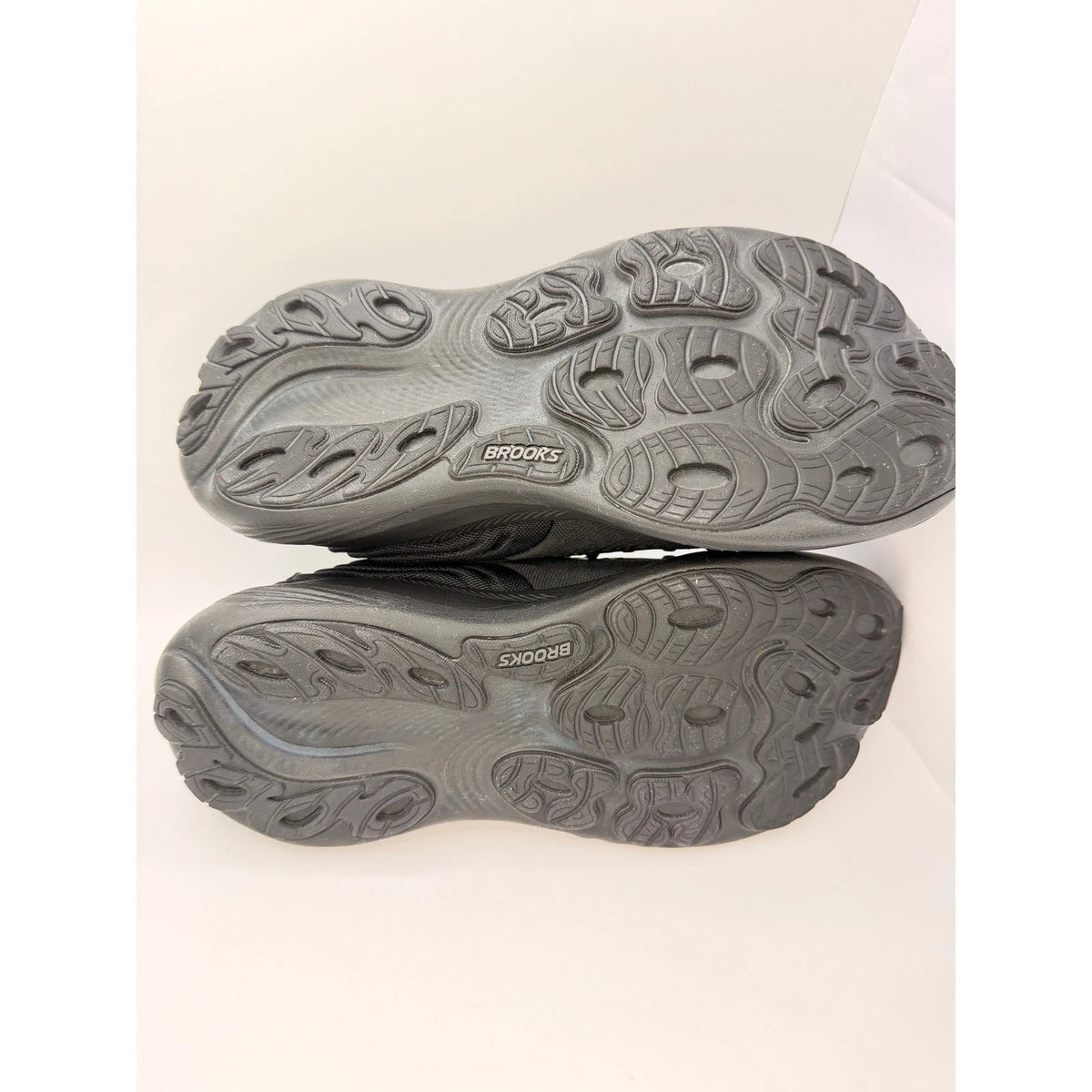 Brooks Adrenaline GTS25 Womens running shoes sz 6.5UK widefit Gym Trainers Black — photo 19