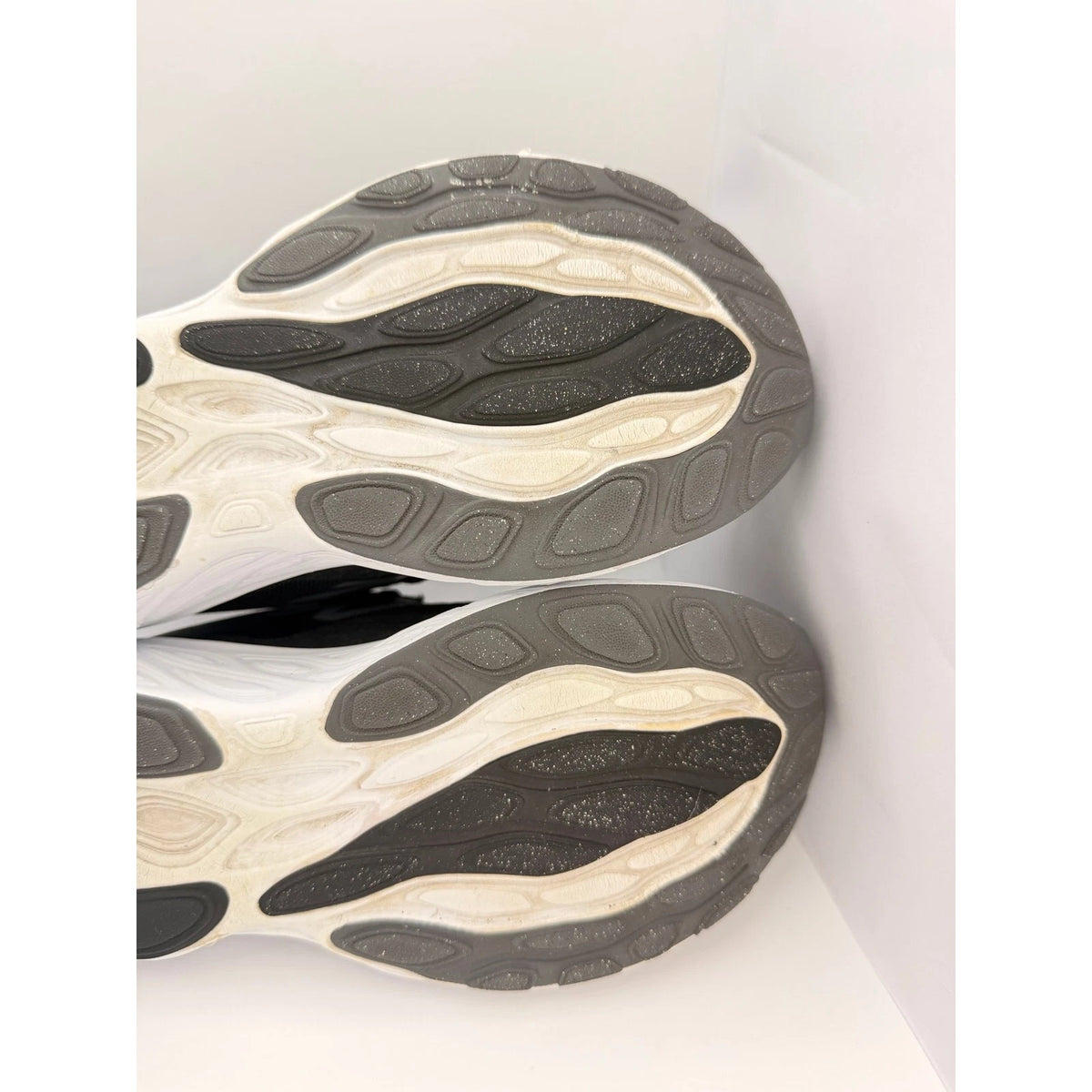New Balance Fresh Foam X 1080 v14 Women’s UK 5 Running Shoes Black/White — photo 15