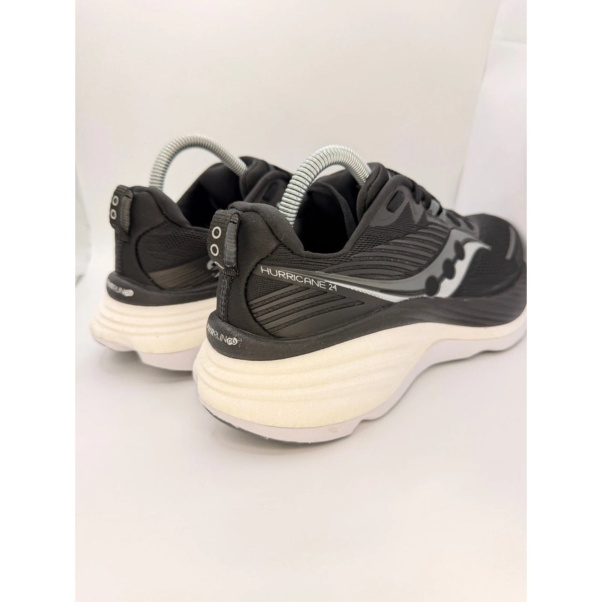 Saucony Hurricane 24 Mens 8UK Stability Running Shoes Black & White Gym Trainers — photo 6