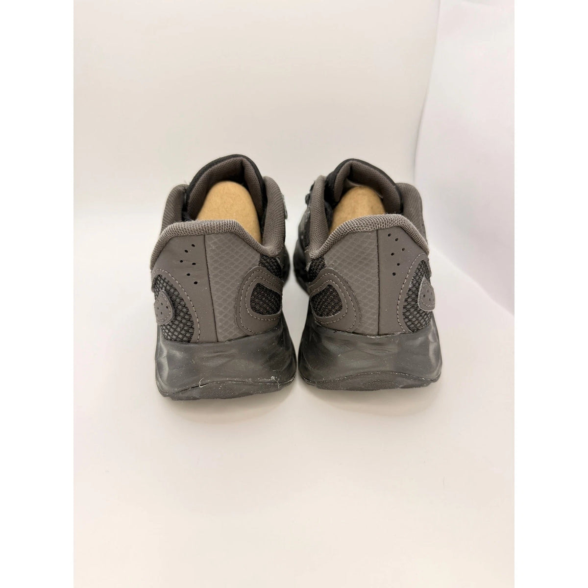 New Balance Fresh Foam Arishi v4 Womens Trainers UK 5 Black TIRALUX — photo 7