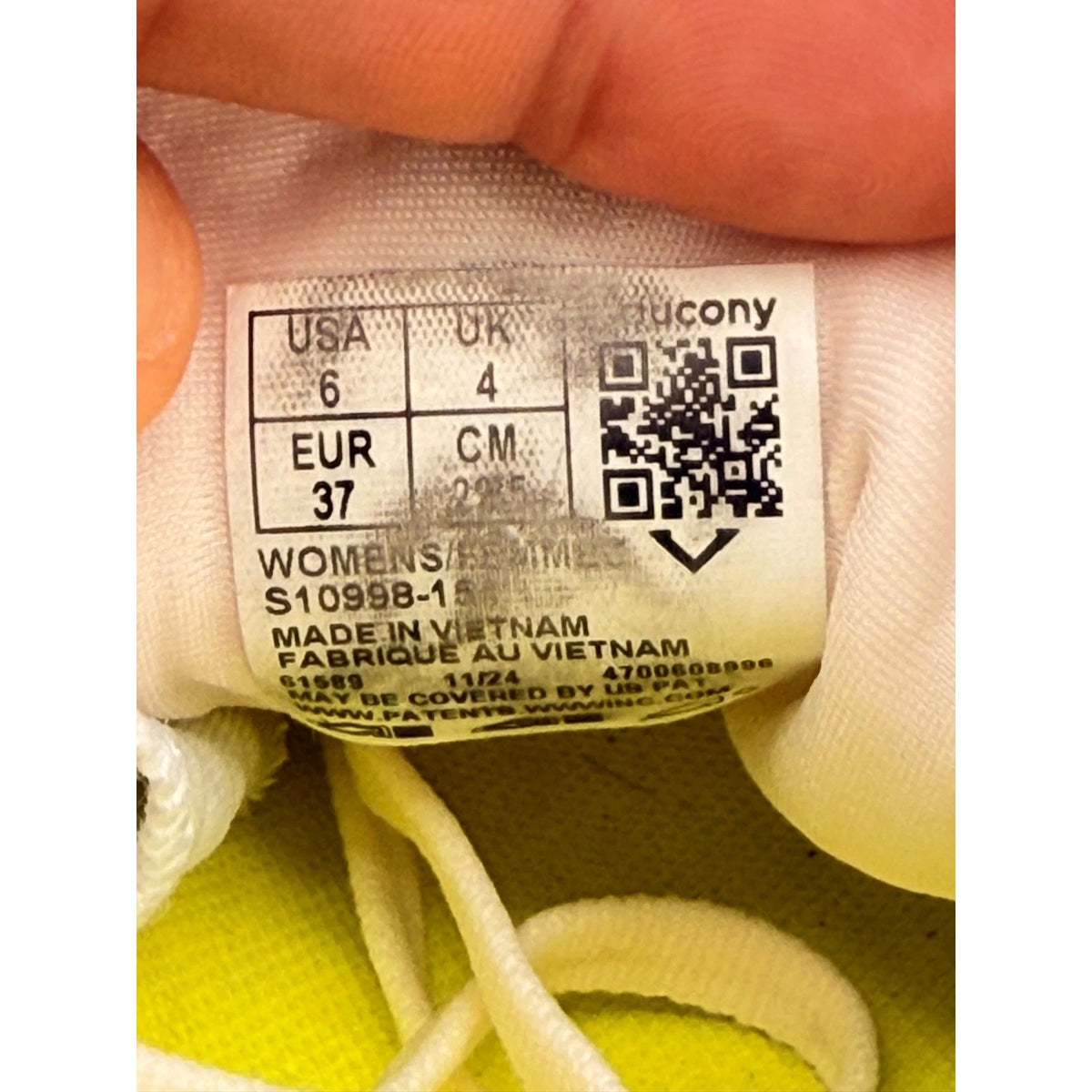 Saucony Guide 18 Womens Stability Running Shoes Size Gym Trainers Size 4UK White — photo 16