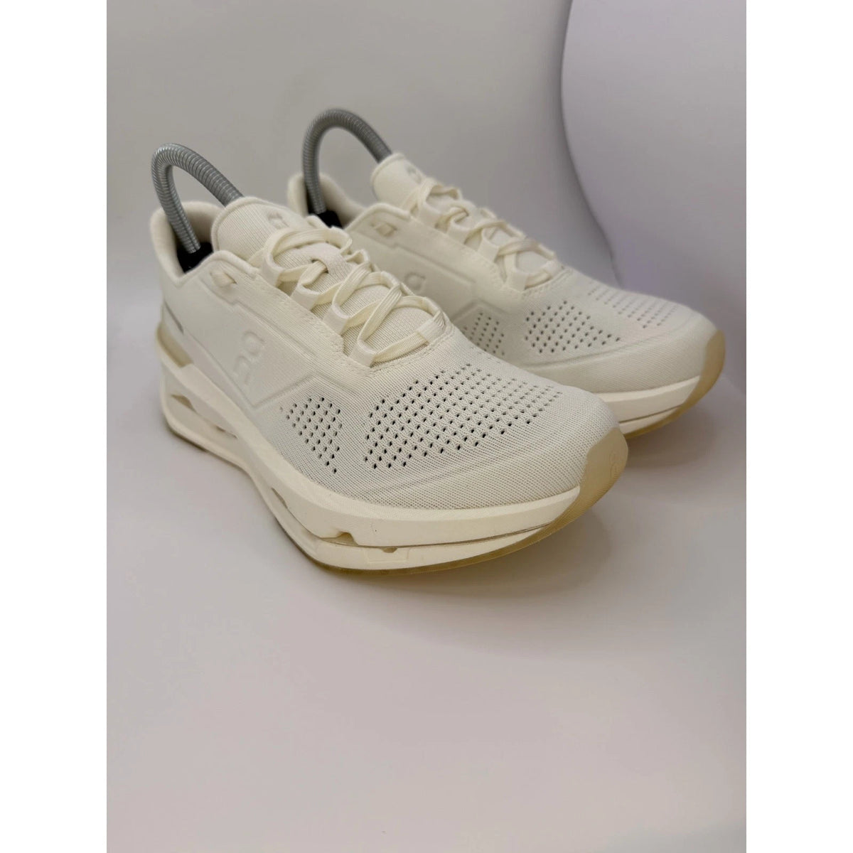 On Running Cloudrise Cyclon Womens UK 5.5 Cream Performance Running Shoes — photo 3