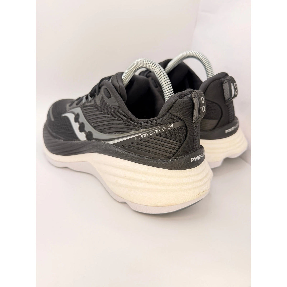 Saucony Hurricane 24 Mens 8UK Stability Running Shoes Black & White Gym Trainers — photo 9
