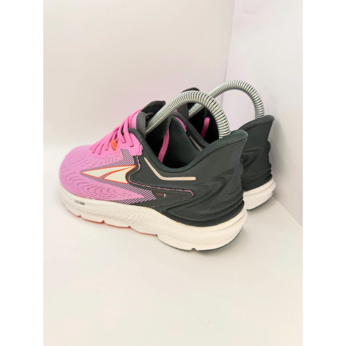 Altra Torin 6 Womens Running Shoes Gym Trainers UK 4 Pink & White — photo 12