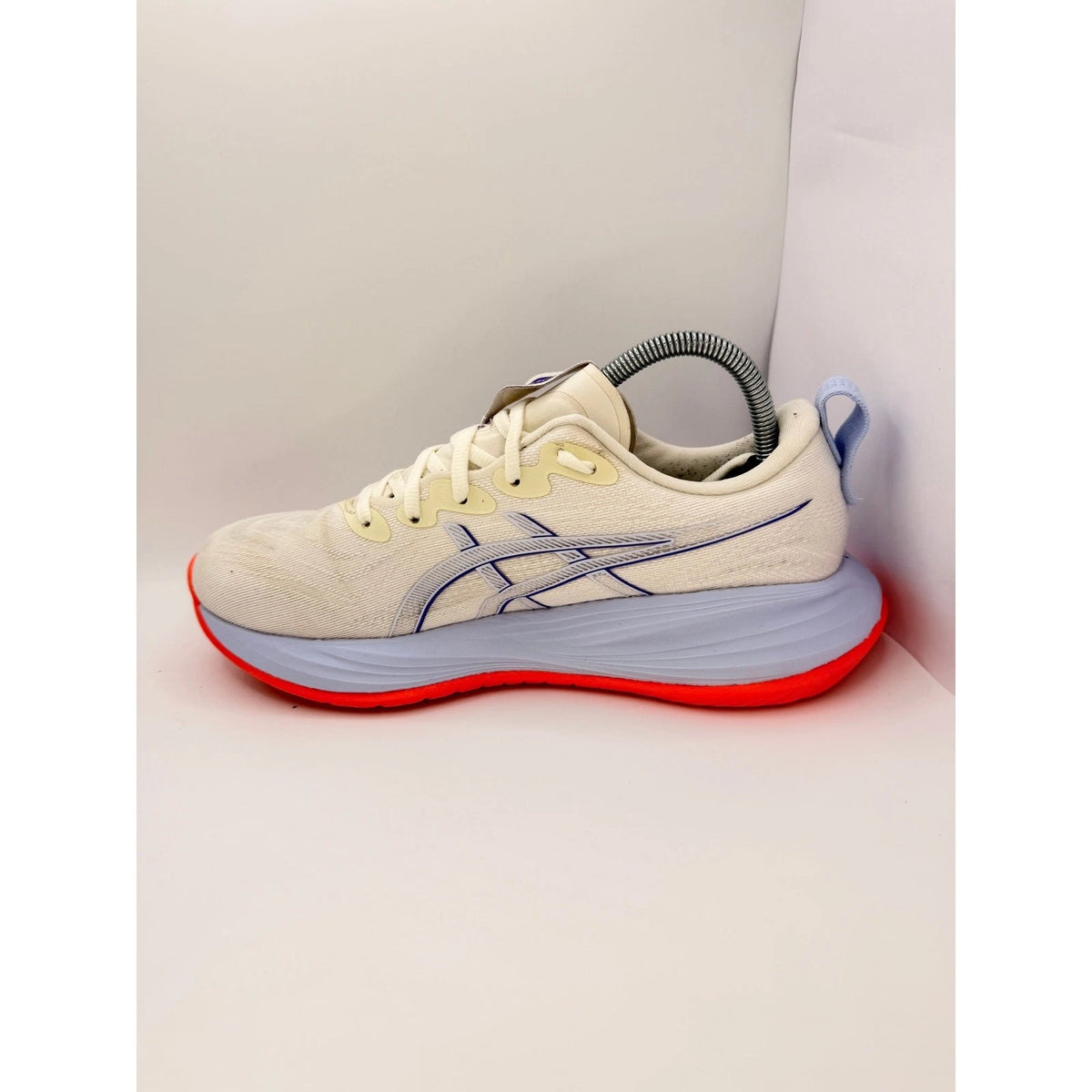 ASICS Gel-Cumulus 27 Tokyo Womens UK 7.5 Running Shoes Cream Purple — photo 12