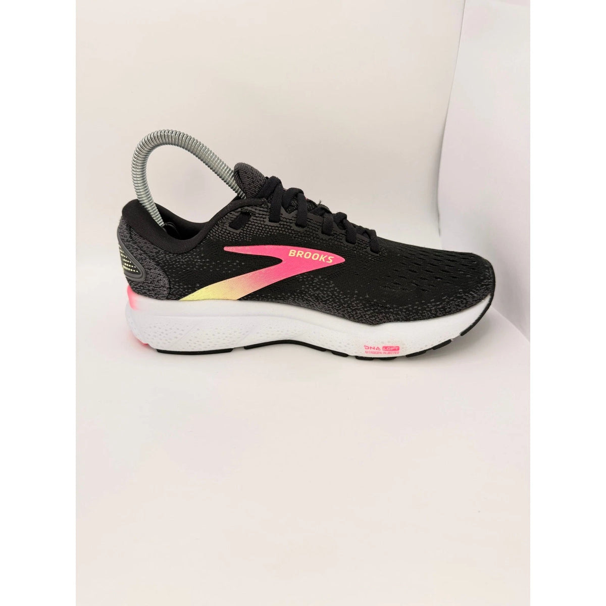 Brooks Ghost 16 Womens UK 5 Black Pink Running Trainers — photo 11