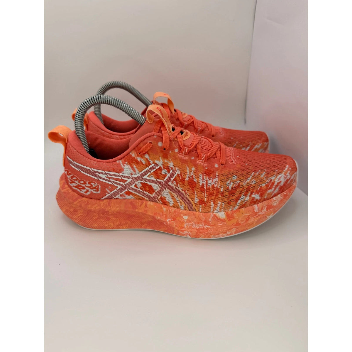 Asics Noosa Tri 16 Womens UK 6.5 Orange Lightweight Running Shoes — photo 5