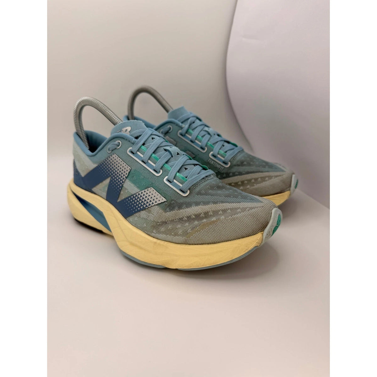 New Balance FuelCell Rebel v4 Womens Running Shoes Gym Trainers UK 5.5 Blue — photo 3