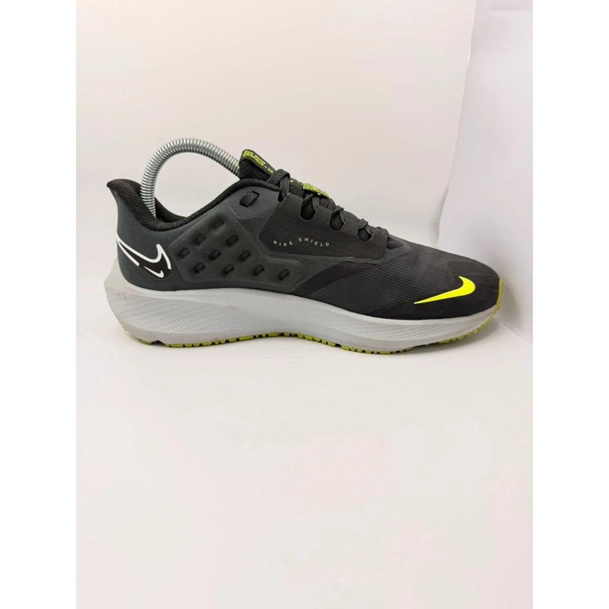 Nike Pegasus 39 Shield Waterproof Running Shoes UK 5.5 Grey Volt — photo 11