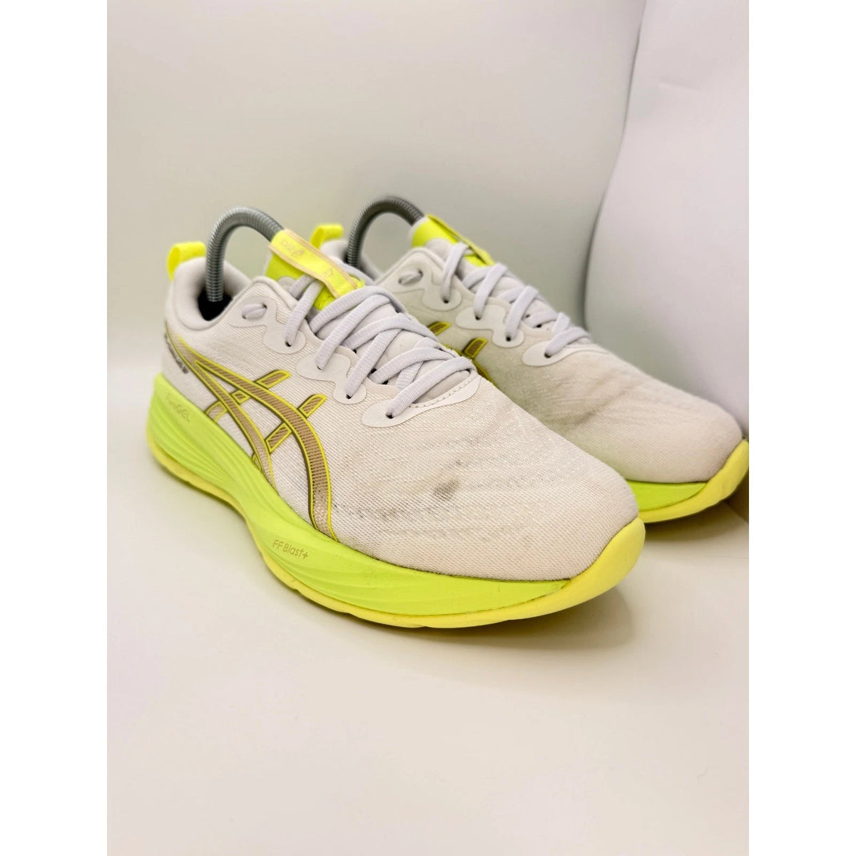 ASICS GEL-CUMULUS 27 Womens Running Trainers UK 7.5 White Lime — photo 10