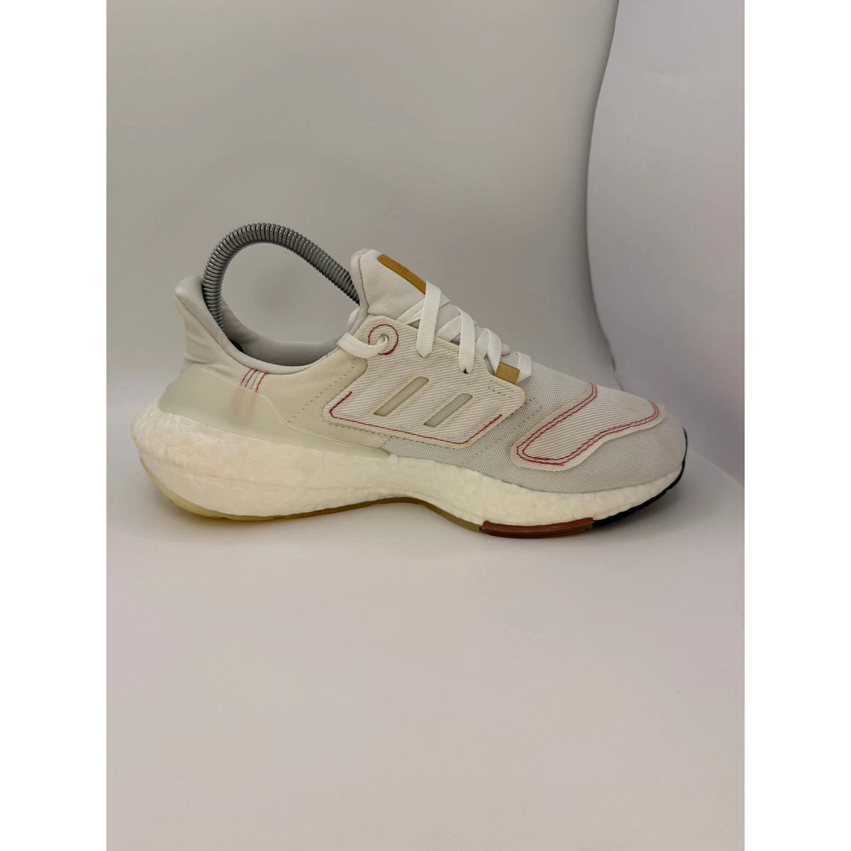 Adidas Ultraboost 22 Women’s UK 5.5 Running Shoes Gym Trainers White — photo 5