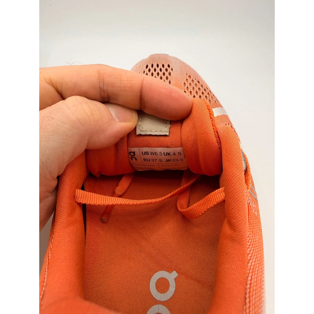 On Cloudsurfer Womens UK 4.5 Neutral Running Shoes Gym Trainers Orange — photo 7