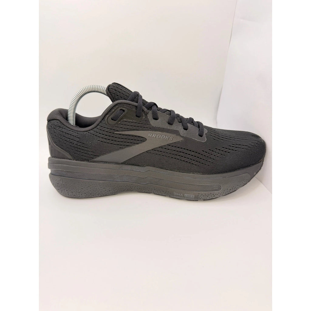 Brooks Ghost Max 2 Running Shoes Mens size 8 Wide Fit Triple Black Gym Shoes — photo 13