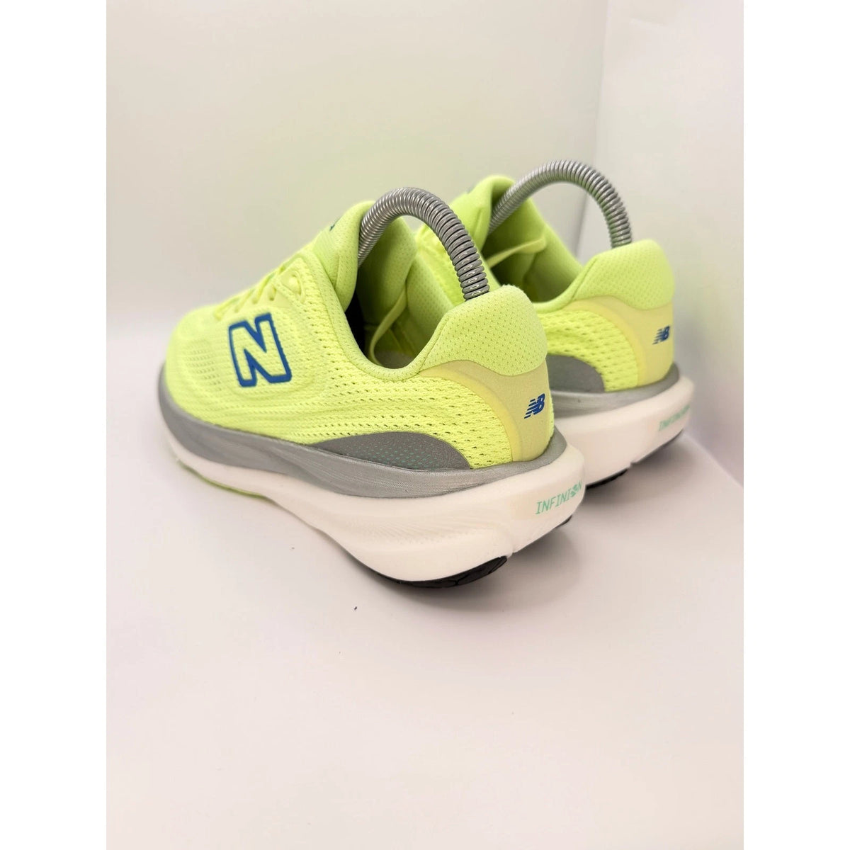 New Balance 1080v15 Womens UK 6 Neon Yellow Infinion Running Shoes — photo 10