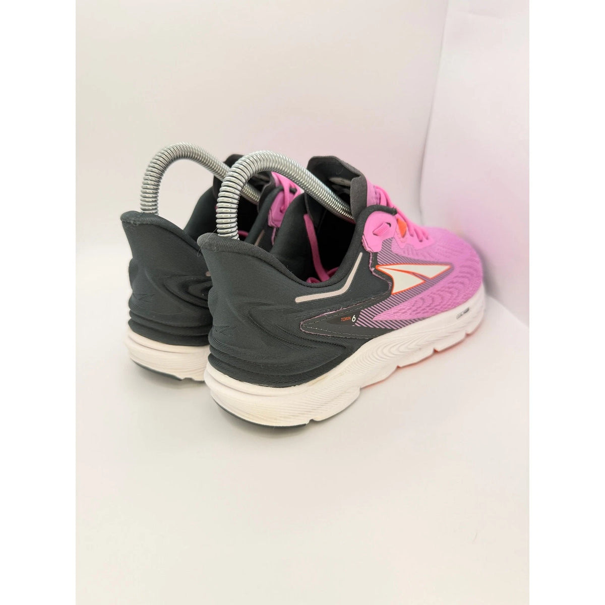 Altra Torin 6 Womens Running Shoes Gym Trainers UK 4 Pink & White — photo 10