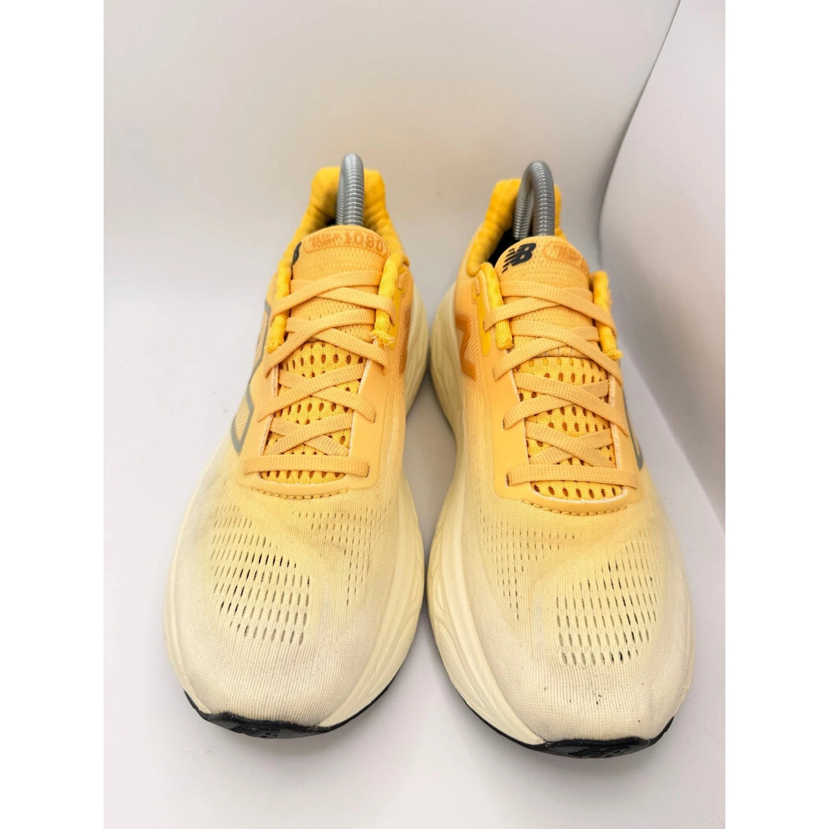 New Balance Fresh Foam X 1080 v14 Womens UK 6.5 Yellow Running Shoes — photo 3
